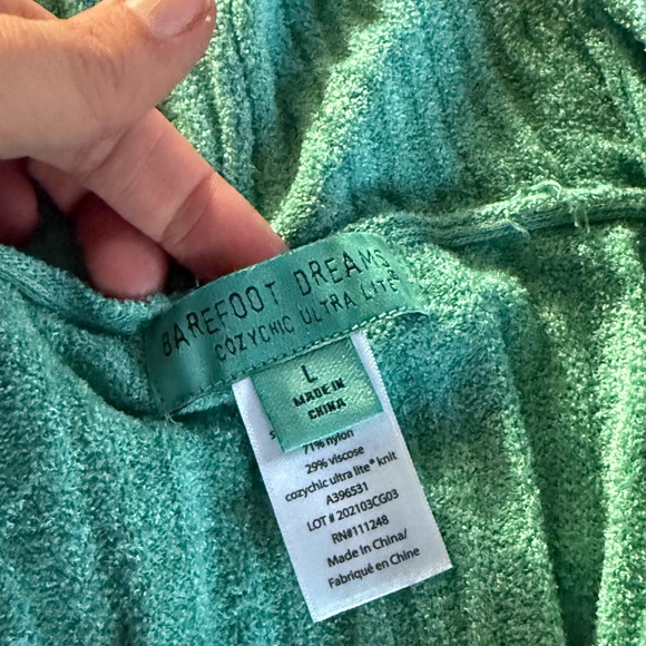 Barefoot Dreams Ultra Lite size L open front cardi - Picture 3 of 5